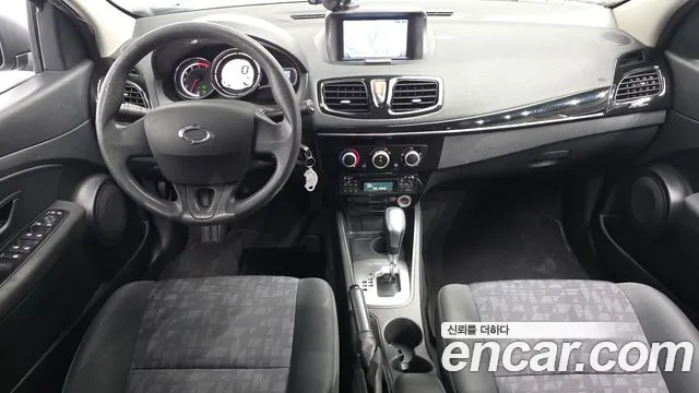 Renault-KoreaSamsung Fluence 2015 thumb 7