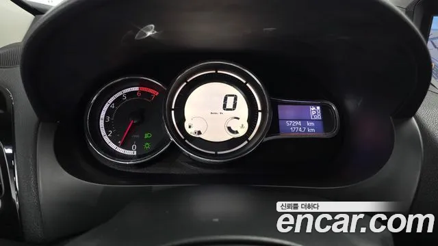 Renault-KoreaSamsung Fluence 2015 thumb 8