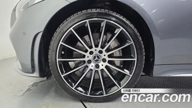 Mercedes-Benz CLS-Class 2020 thumb 5