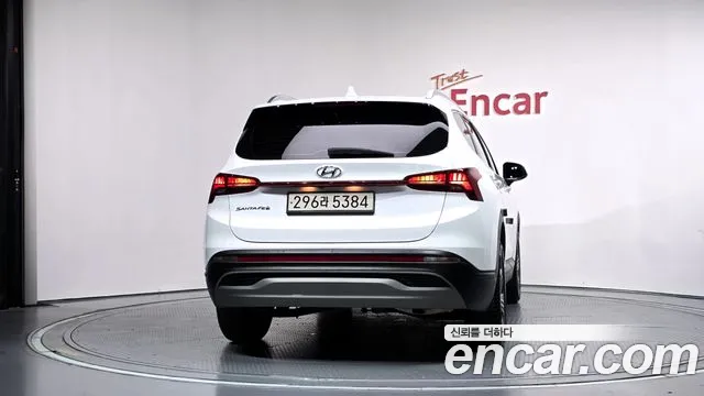 Hyundai Santa Fe 2021 thumb 4