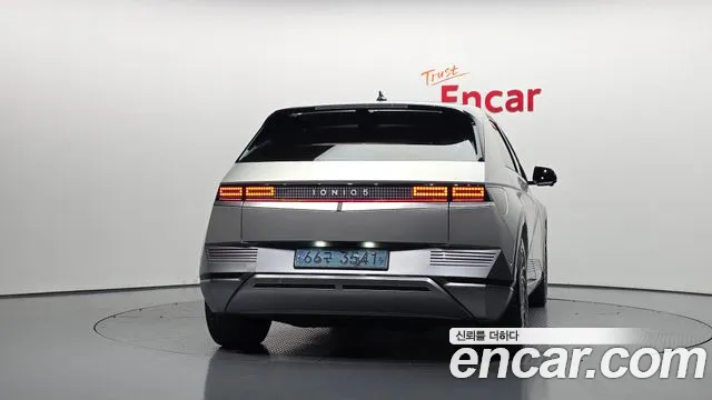 Hyundai IONIQ 5 2021 thumb 4