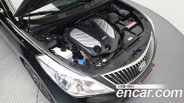 Hyundai Grandeur 2013 thumb 6