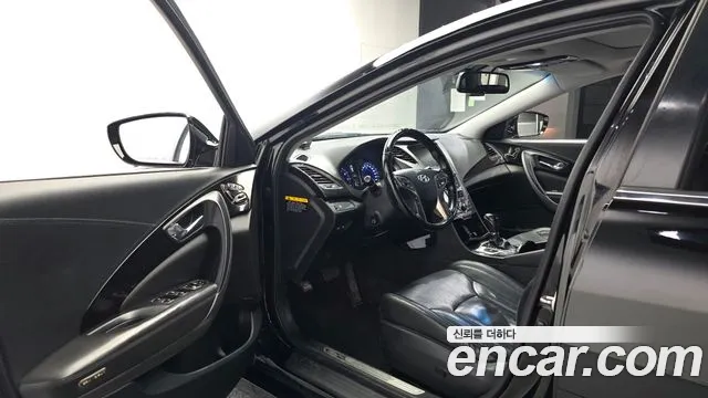 Hyundai Grandeur 2013 thumb 10