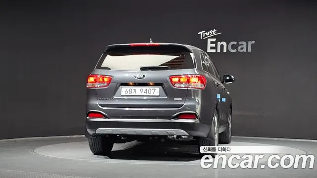 Kia Sorento 2015 thumb 4