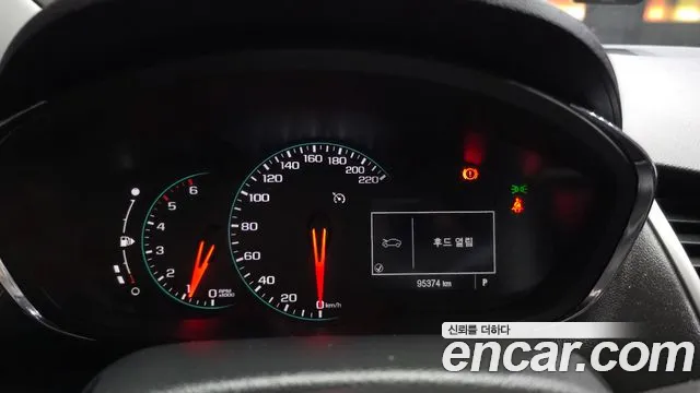 ChevroletGMDaewoo Tracker 2017 thumb 7