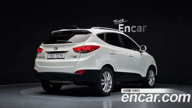 Hyundai Tucson 2012 thumb 2