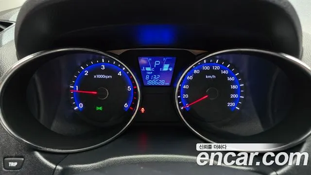 Hyundai Tucson 2012 thumb 8