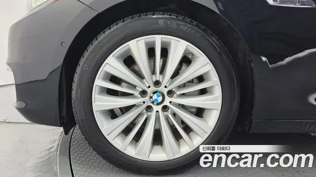 BMW Gran Turismo 2017 thumb 5