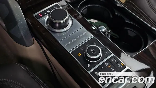 Land Rover Range Rover 2016 thumb 9