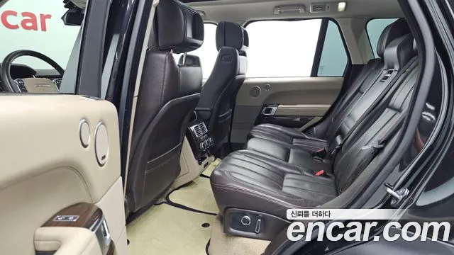 Land Rover Range Rover 2016 thumb 12