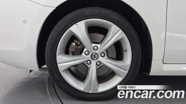 Renault-KoreaSamsung Latitude 2013 thumb 5