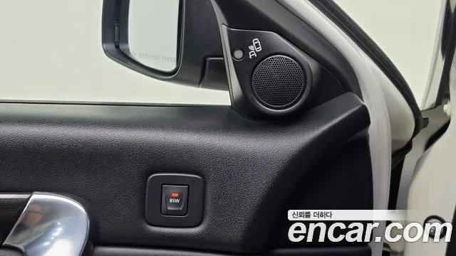 Renault-KoreaSamsung Latitude 2013 thumb 12