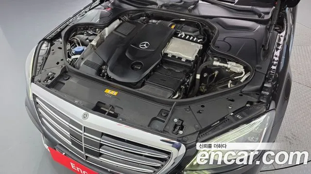 Mercedes-Benz S-Класс 2019 thumb 6