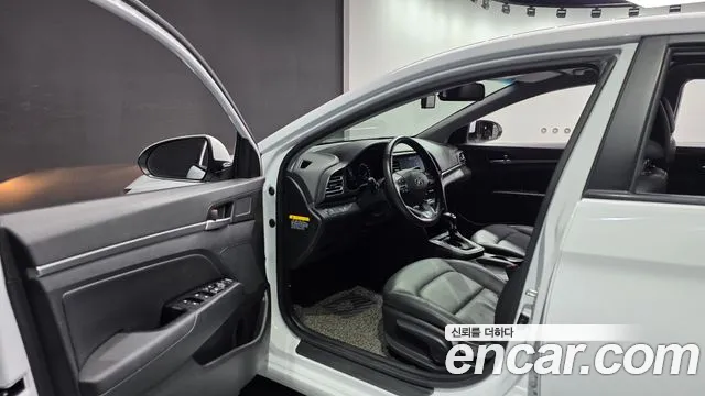 Hyundai Avante 2019 thumb 10