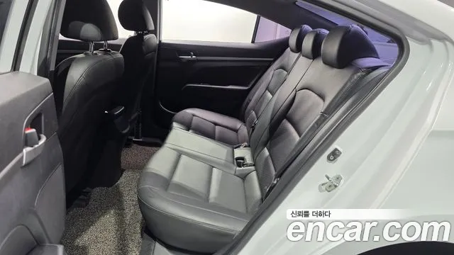 Hyundai Avante 2019 thumb 11