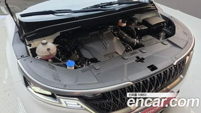 Kia Carnival 2023 thumb 6