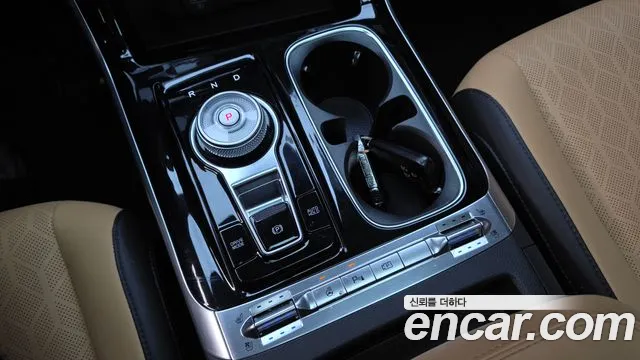 Kia Carnival 2023 thumb 9