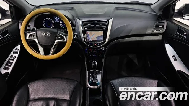 Hyundai Accent 2013 thumb 7