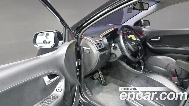 Kia Morning 2014 thumb 10