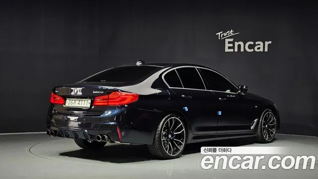 BMW 5-Series 2017 thumb 2