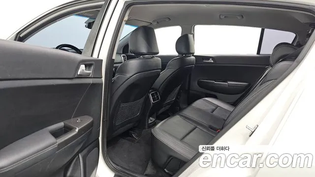 Kia Sportage 2016 thumb 11
