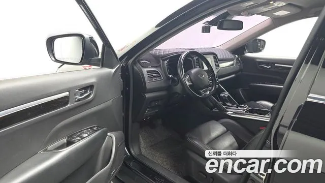 Renault-KoreaSamsung Koleos 2018 thumb 10