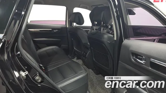 Renault-KoreaSamsung Koleos 2018 thumb 12