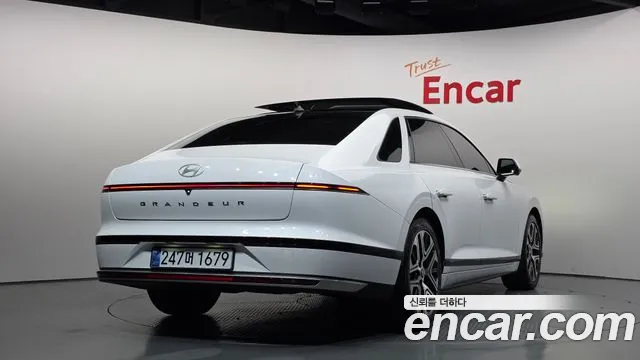Hyundai Grandeur 2023 thumb 2