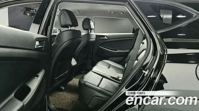 Hyundai Tucson 2018 thumb 12