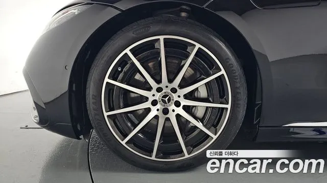 Mercedes-Benz EQS 2022 thumb 4