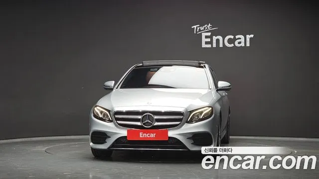 Mercedes-Benz E-Класс 2017 thumb 3