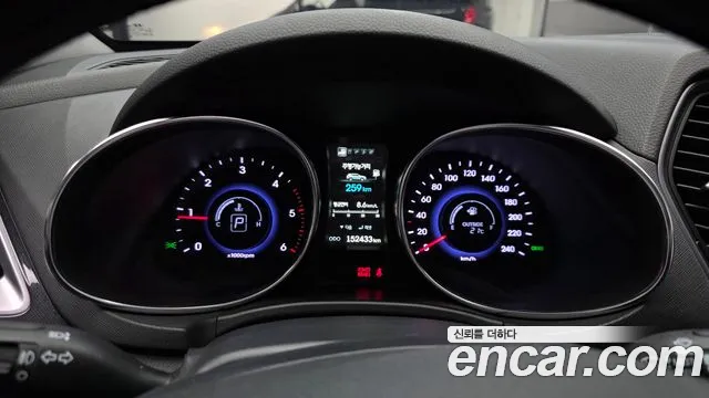 Hyundai Santa Fe 2014 thumb 8