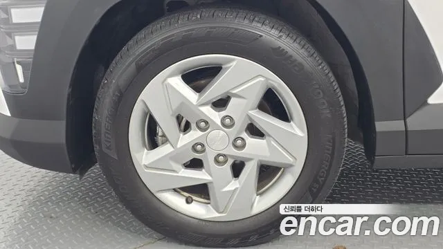 Hyundai Kona 2023 thumb 5