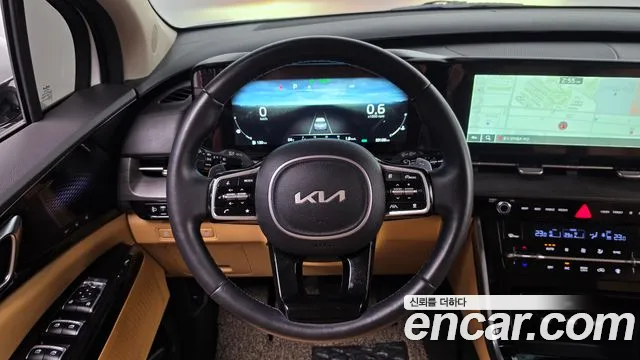 Kia Carnival 2023 thumb 12