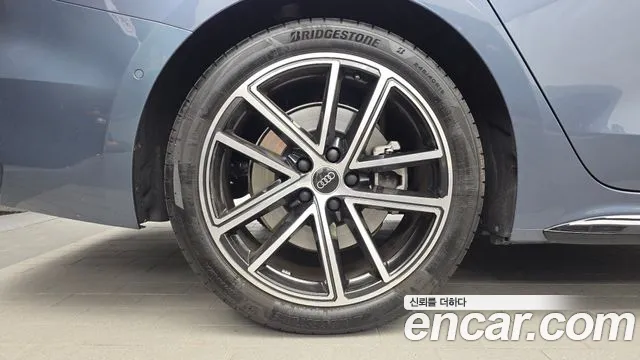 Audi A5 2025 thumb 5