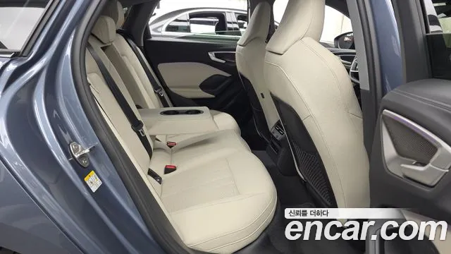 Audi A5 2025 thumb 12