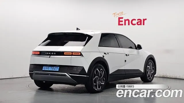 Hyundai IONIQ 5 2021 thumb 2