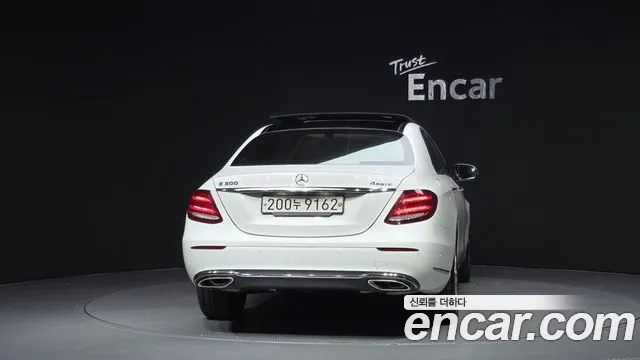 Mercedes-Benz E-Класс 2019 thumb 4