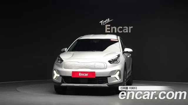 Kia Niro 2022 thumb 2