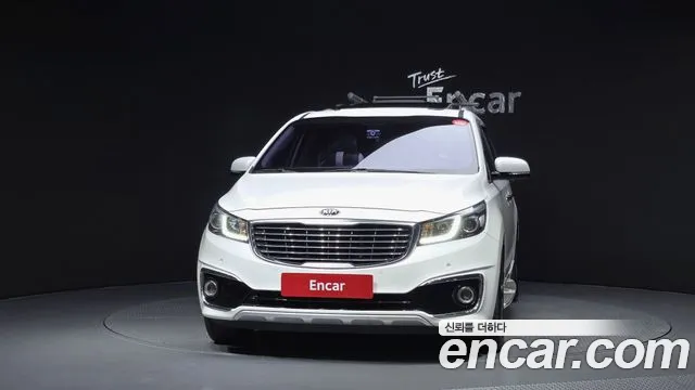 Kia Carnival 2016 thumb 3