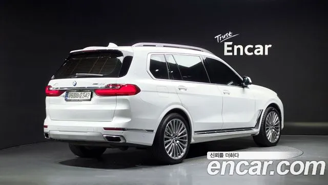 BMW X7 2021 thumb 2