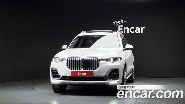 BMW X7 2021 thumb 3