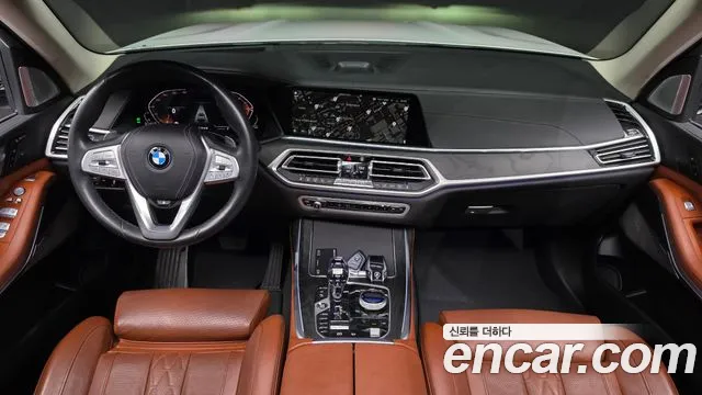 BMW X7 2021 thumb 7