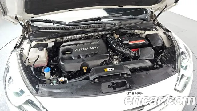 Hyundai i40 2012 thumb 6