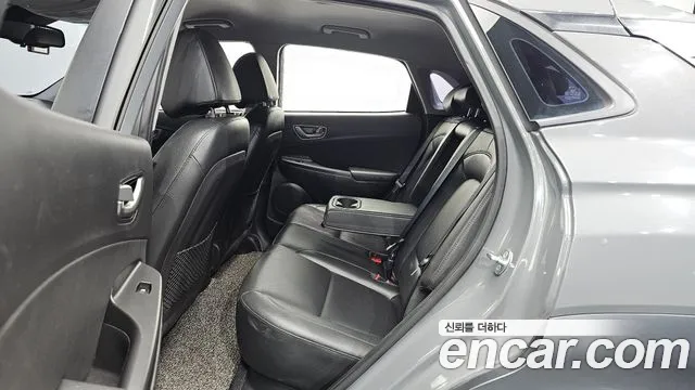 Hyundai Kona 2018 thumb 11