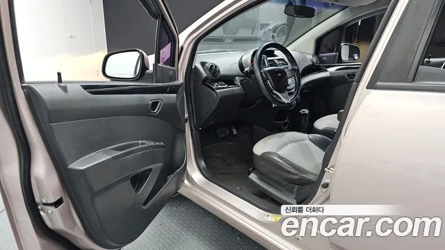 ChevroletGMDaewoo Spark 2012 thumb 10