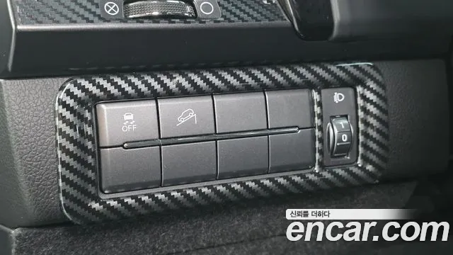 KG_Mobility_Ssangyong Rexton 2020 thumb 12