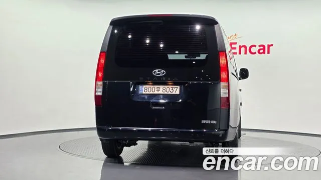 Hyundai Staria 2022 thumb 3