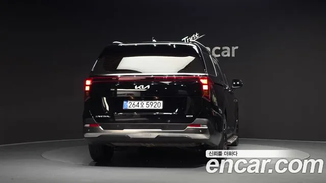 Kia Carnival 2025 thumb 3
