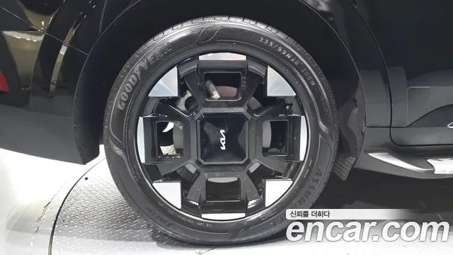 Kia Carnival 2025 thumb 4